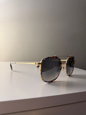 KREWE Austin- Colorful Tortoiseshell Aviator Sunglasses
